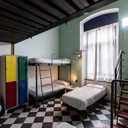Fabric Hostel Portici Exteriör bild
