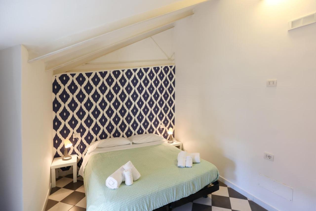 Fabric Hostel Portici Exteriör bild